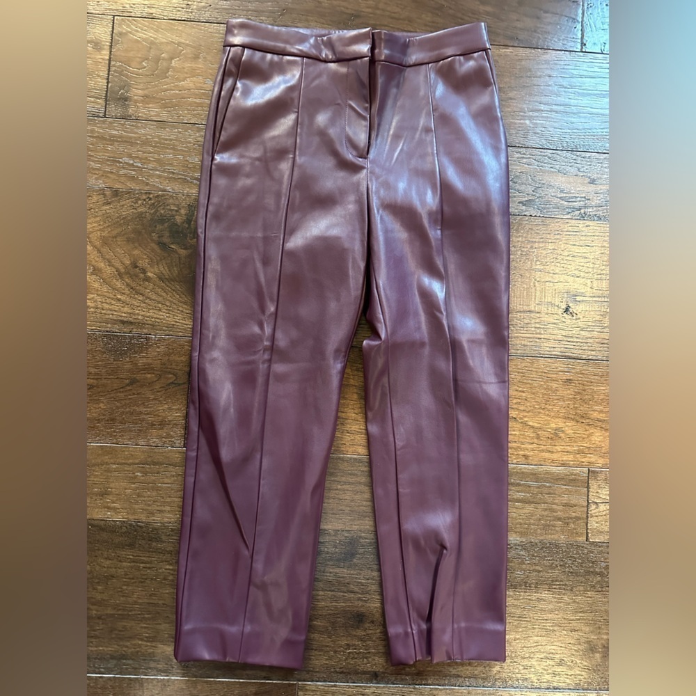 Ann Taylor Women’s Burgundy Eva Imitation Leather- size 6 Petite